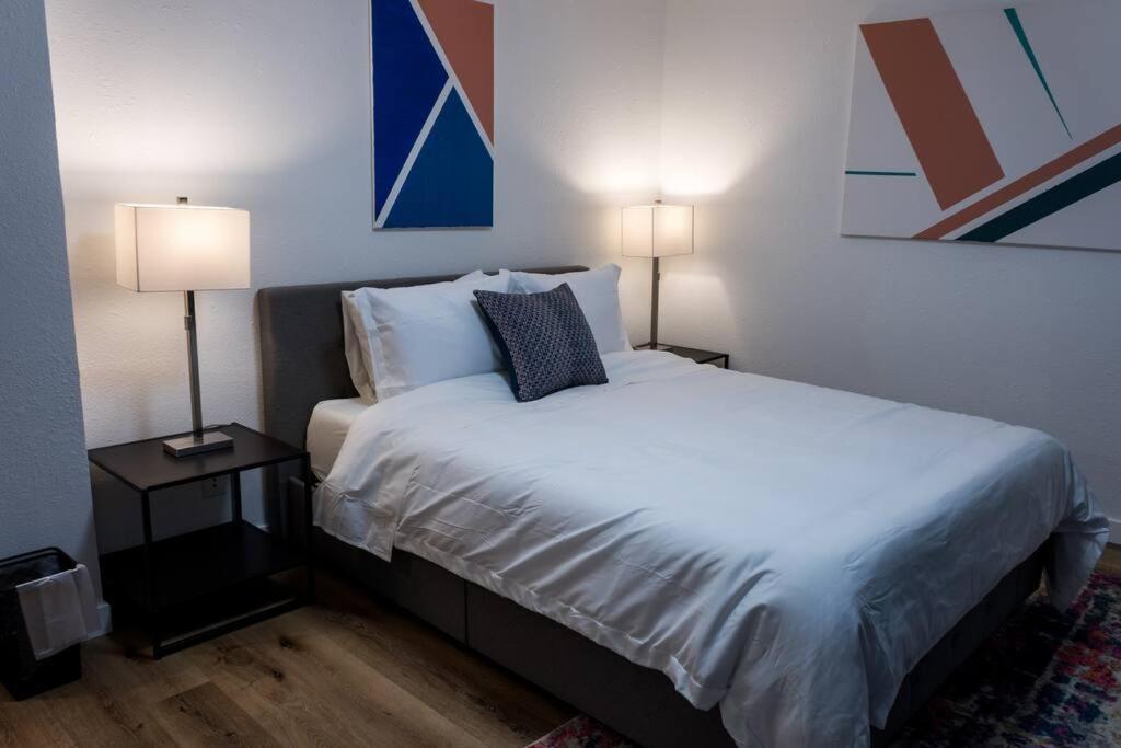 Stylish 2 Bed 1 And Half Bath Apartment Near Sofi Stadium, Lax, Forum Inglewood Kültér fotó